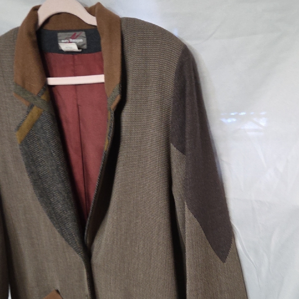 Mary Flanagan Wearable Art Brown Trench Coat with Tan Accents. Med - Picture 3 of 13
